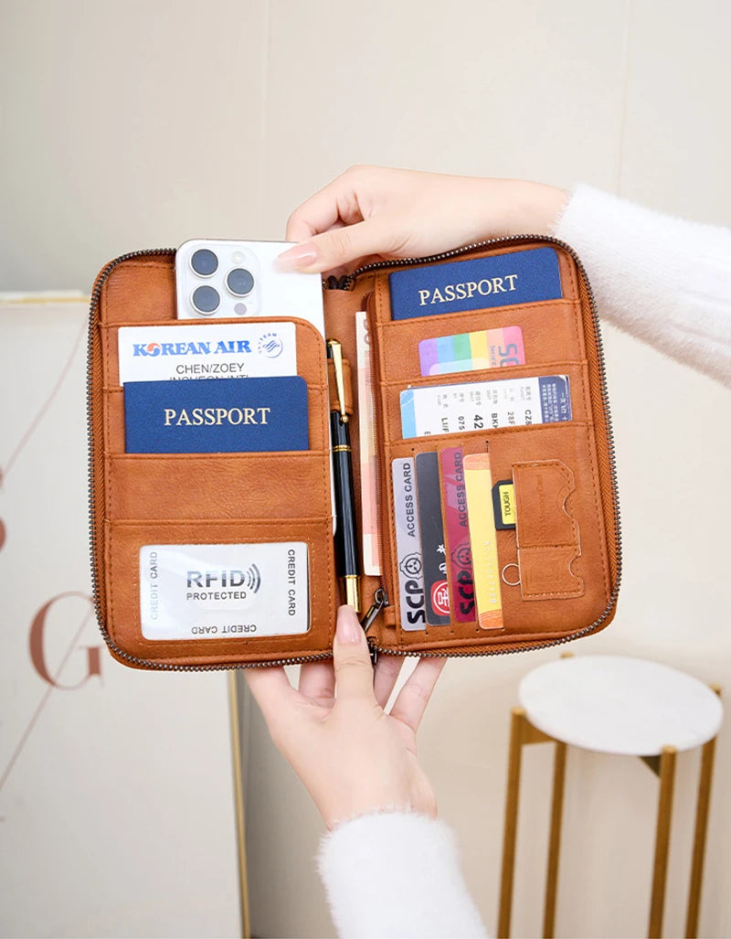 محفظة جواز السفر الجديدة للنساء والرجال متعددة الوظائف من جلد البولي يوريثان RFID لمكافحة سرقة البطاقات أكياس تخزين